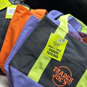 Set of 4 Trader Joe's Halloween canvas mini tote bags